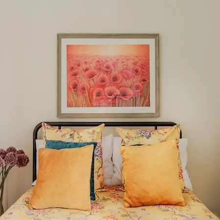 Elegant With Garden In The Heart Of 아파트